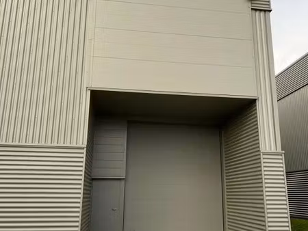 local d'activite a vendre