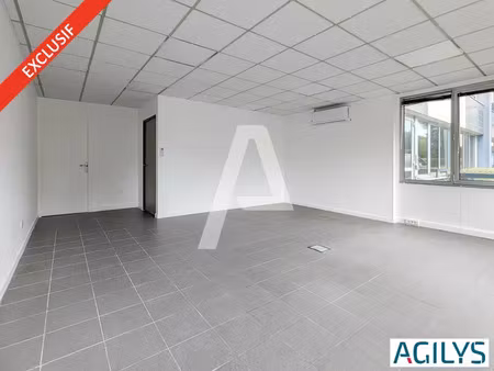 a vendre : petites surfaces de bureaux au rdcproche gare rer & tgv