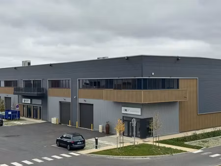 local d'activite a louer