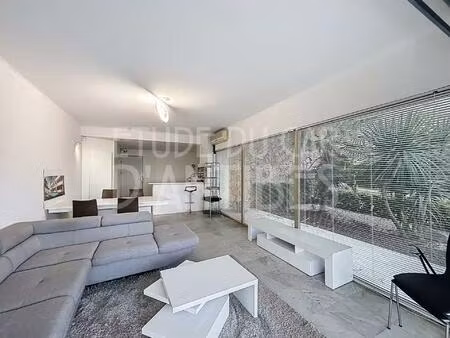 antibes - salis - local commercial à vendre