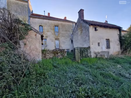 vente maison 134 m² à charolles (71120)  125 000 €