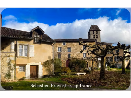 maison à vendre saint jean de cole 6 pièce(s) 140m2 226 000€