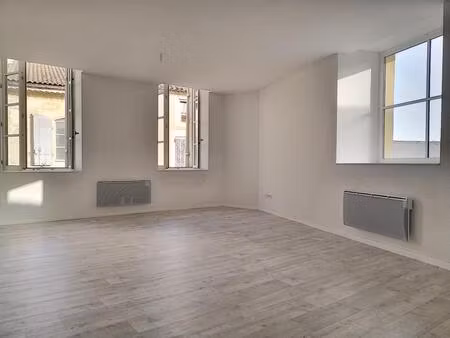 appartement t4 de 86 98m² - sainte bazeille