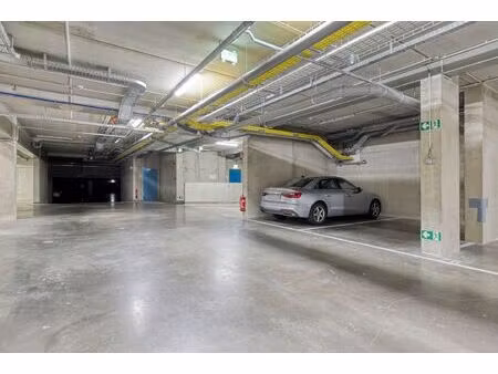 ondergrondse autostaanplaats in project zilverwit