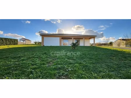 vente maison 4 pièces 120 m² à saint medard de barbezieux (16300)  229 900 €