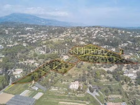 terrain à vendre à opio : 945 000 € | 2620m²