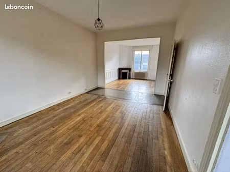 maison 7 pièces 147 m²