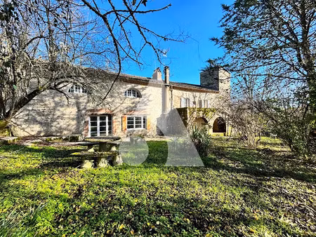 vente maison 10 pièces 262 m² à lamagdelaine (46090)  244 680 €