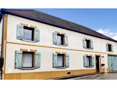 vente maison 5 pièces 130 m² à gisors (27140)  278 000 €