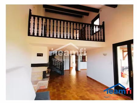 vente maison 10 pièces 265 m² à sainte-sigolène (43600)  277 000 €