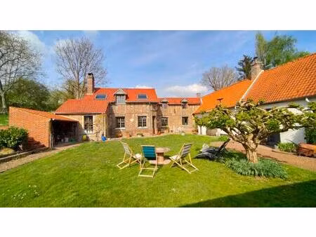 yzeux - maison 10 pièce(s) 239 m2