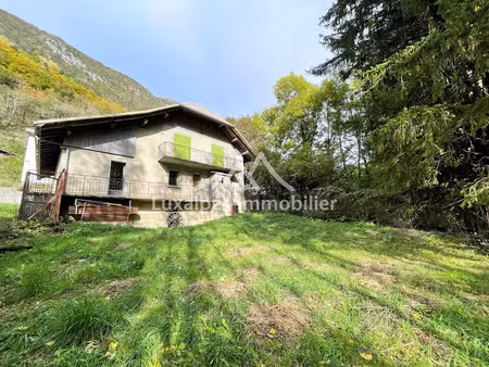 vente ferme 10 pièces 300 m² à thônes (74230)  399 000 €