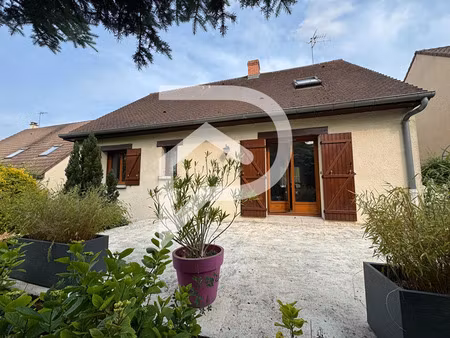 vente maison 6 pièces 125m2 cormontreuil 51350 - 339900 € - surface privée