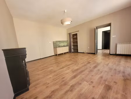 vente maison 7 pièces 140m2 arles-sur-tech 66150 - 135000 € - surface privée