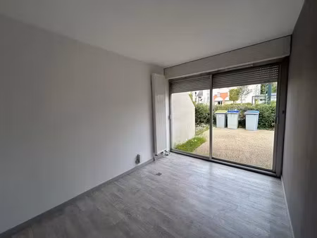 locaux commerciaux -bureaux- orvault