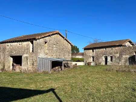 vente maison à villefagnan (16240) : à vendre / villefagnan