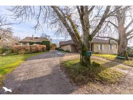 vente maison 15 pièces 568 m² bourgougnague (47410)