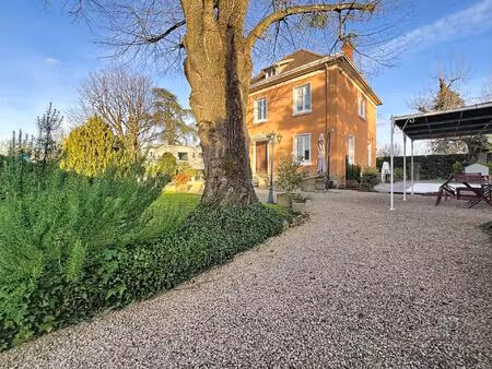 maison des années 30 - 4 chambres - 2 bureaux - terrain  garage et piscine