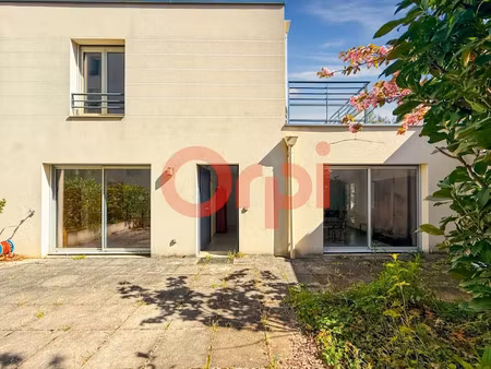 vente maison 4 pièces 133 m² à lyon 8ème (69008)  555 000 €