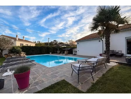 vente villa 6 pièces 154 m² à bouc-bel-air (13320)  750 000 €