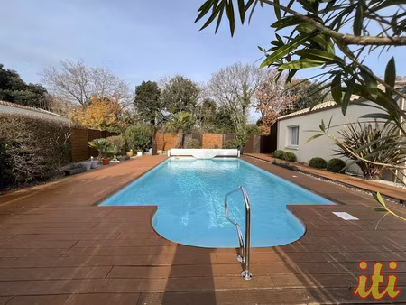 vente maison 5 pièces 193 m² à chateau-d'olonne (85180)  850 000 €