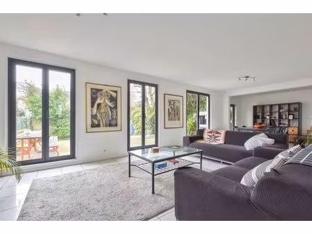 timale - maison de famille avec spa dans un quartier calme limite châtillon