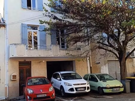 proche du centre ville et grands volumes