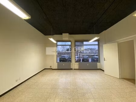 location commerce 53 m² à lyon 3 (69003)
