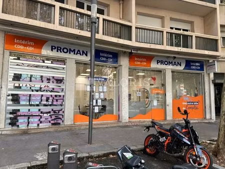location commerce 98 m² à lyon 3 (69003)