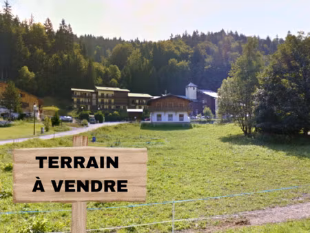 vente terrain 1797 m² cluses (74300)