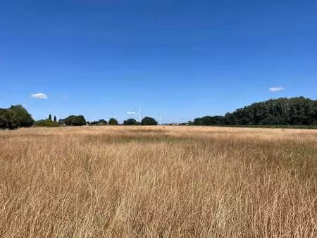 terrain de 975 m² | permis en main et libre de constructeur