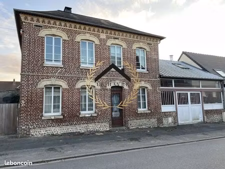 propriété 7 pièces 210 m²