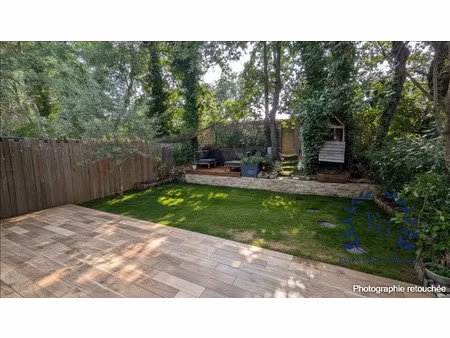 vente appartement 4 pièces 69 m² à rousset (13790)  395 000 €