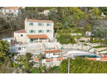 maison berre-les-alpes 104 m² t-4 à vendre  450 000 €