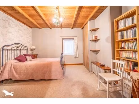 vente maison 6 pièces 136 m² saint-hilaire-la-palud (79210)