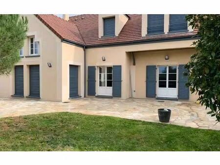 location maison  216.35 m² t-6 à aigremont  5 500 €