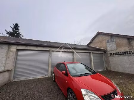 parking/box 2 pièces 59 m²