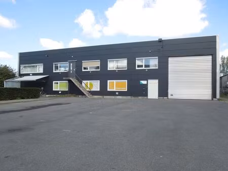 multifunctioneel bedrijfsgebouw op iz de prijkels