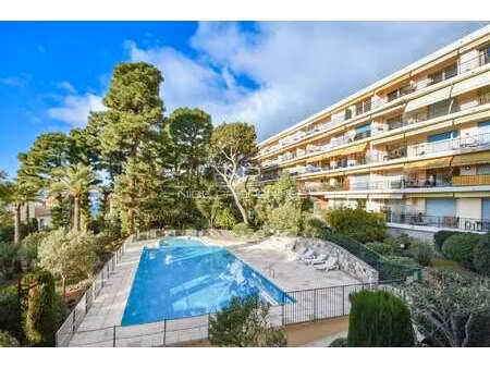 appartement de luxe à vendre à cap-d'ail : 1 050 000 € | 92m²
