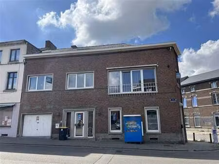 ***sous compromis***