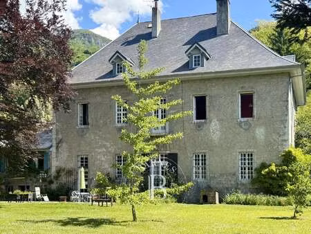 propriété de luxe à vendre à chambéry : 1 670 000€