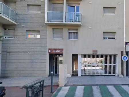 un parking en sous-sol  dans une residence de perpignan sud