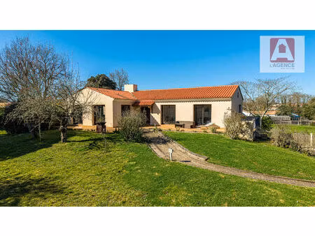 maison l aiguillon sur vie