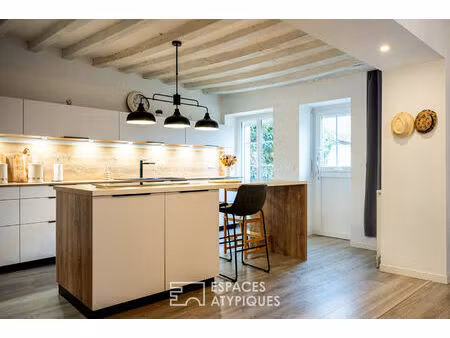 ancien presbytère renové au charme préservé