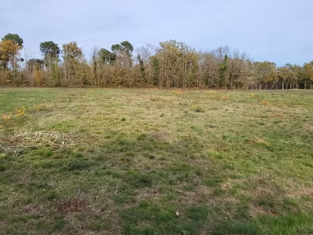 vente surface diverse 4 400 m²