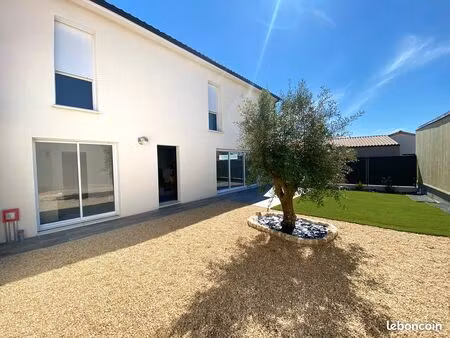 maison 6 pièces 140 m²
