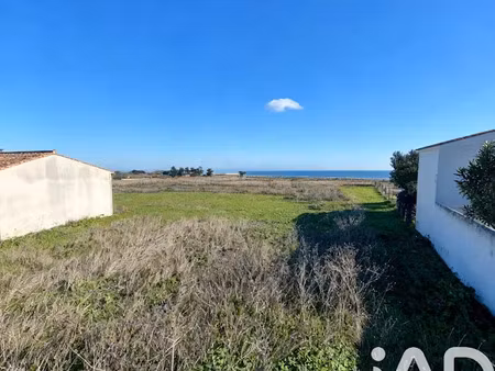 vente terrain 914 m² à loix (17111)  650 000 €