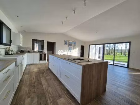 vente maison à aizenay (85190) : à vendre / 149m² aizenay
