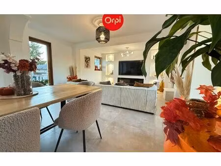 appartement la buisse 118 m² t-5 à vendre  289 000 €