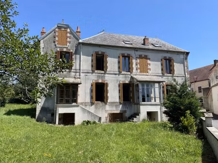 vente maison 220m2 a rénover saint eloy les mines au bord du plan d' eau